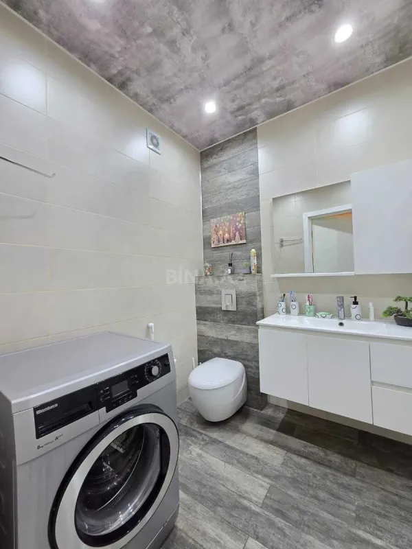 Satılır 3 otaqlı mənzil 100 m²