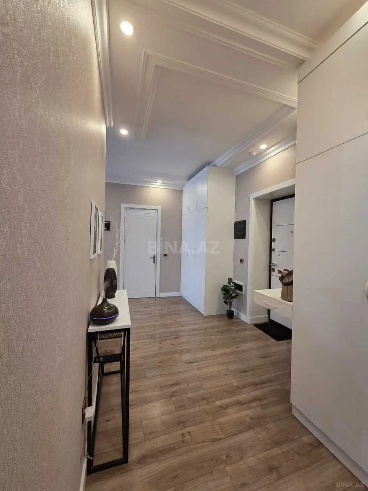 Satılır 3 otaqlı mənzil 100 m²