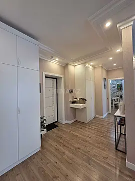 Satılır 3 otaqlı mənzil 100 m² — Bakı, Yasamal 3 otaq 100.00 m²