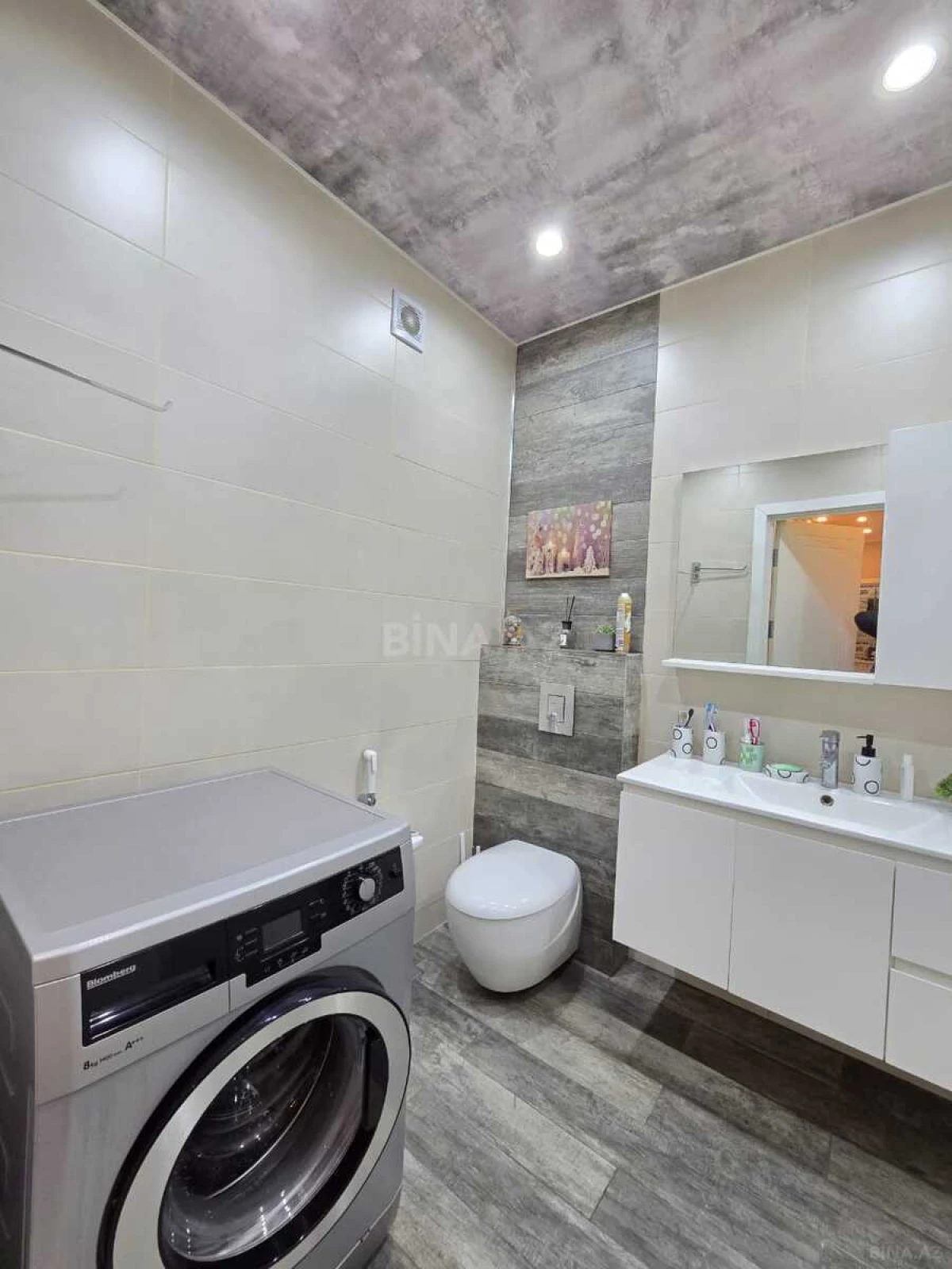 Satılır 3 otaqlı mənzil 100 m²