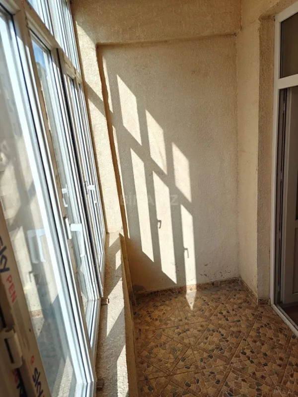 Kirayə verilir 3 otaqlı mənzil 102 m²