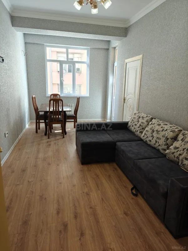 Kirayə verilir 3 otaqlı mənzil 102 m²