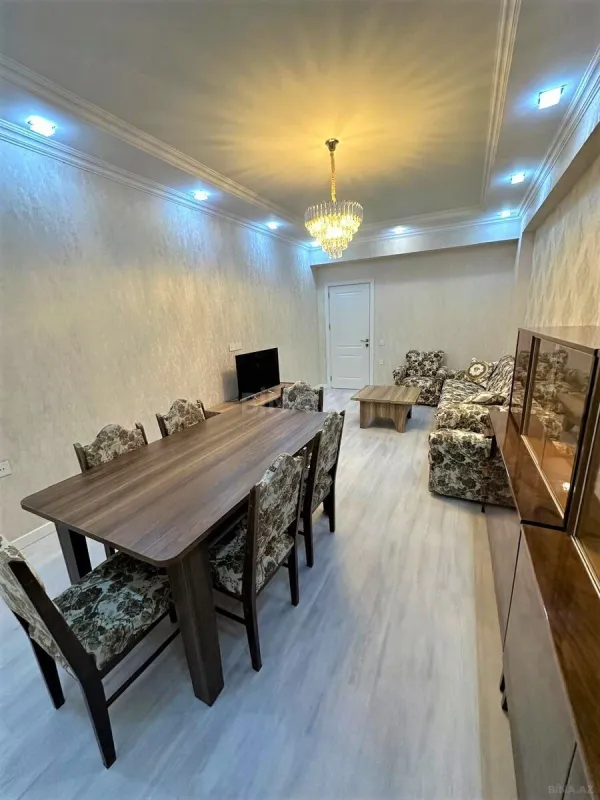 Satılır 3 otaqlı mənzil 110 m²