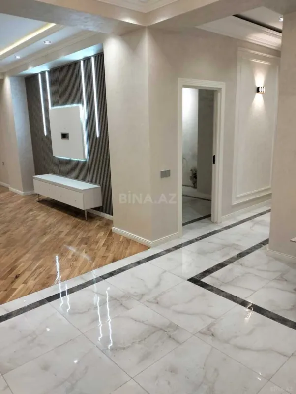 Satılır 3 otaqlı mənzil 105 m²