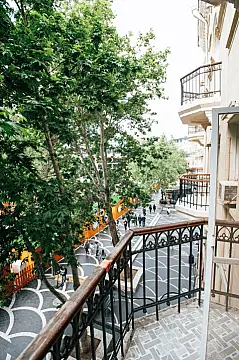 Kirayə verilir 2 otaqlı mənzil 65 m²