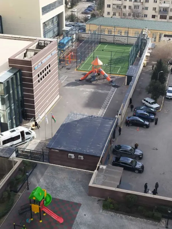 Satılır 2 otaqlı mənzil 95 m²