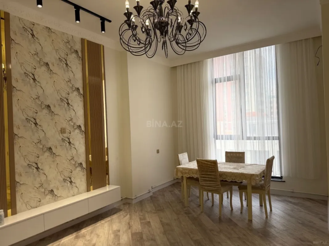 Kirayə verilir 2 otaqlı mənzil 60 m²