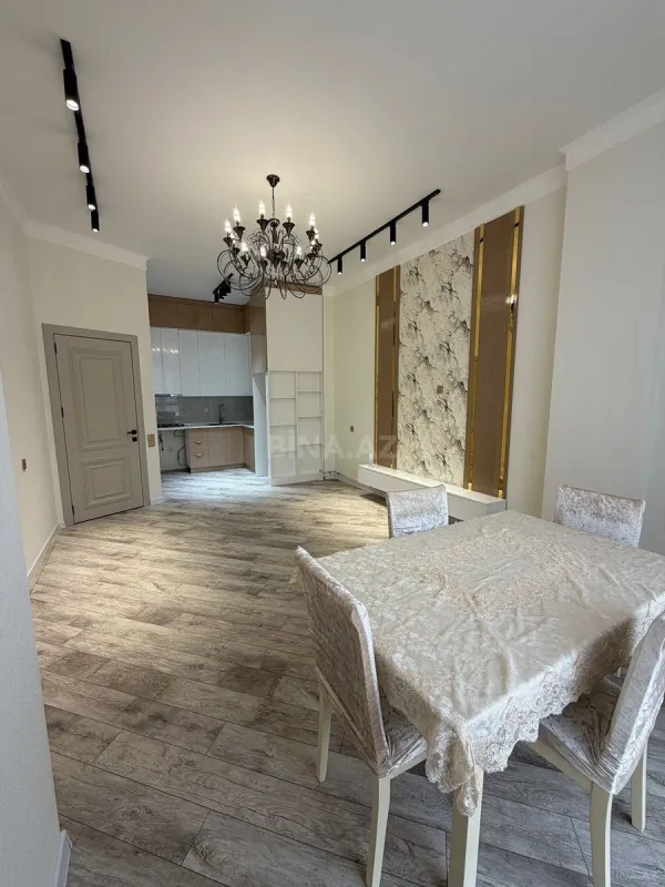 Kirayə verilir 2 otaqlı mənzil 60 m²