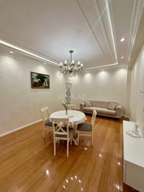 Satılır 2 otaqlı mənzil 65.7 m²
