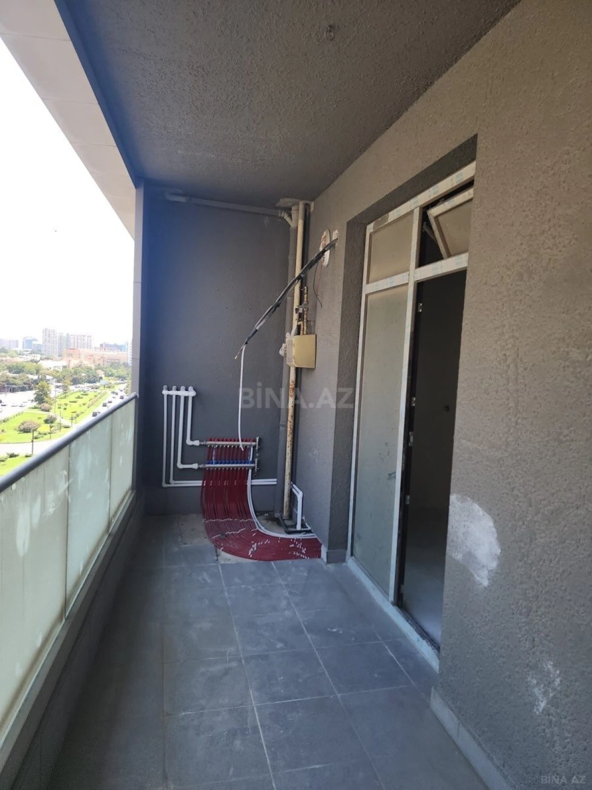 Satılır 3 otaqlı mənzil 148 m²