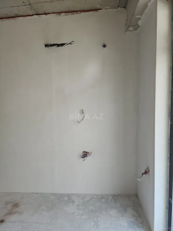 Satılır 3 otaqlı mənzil 148 m²