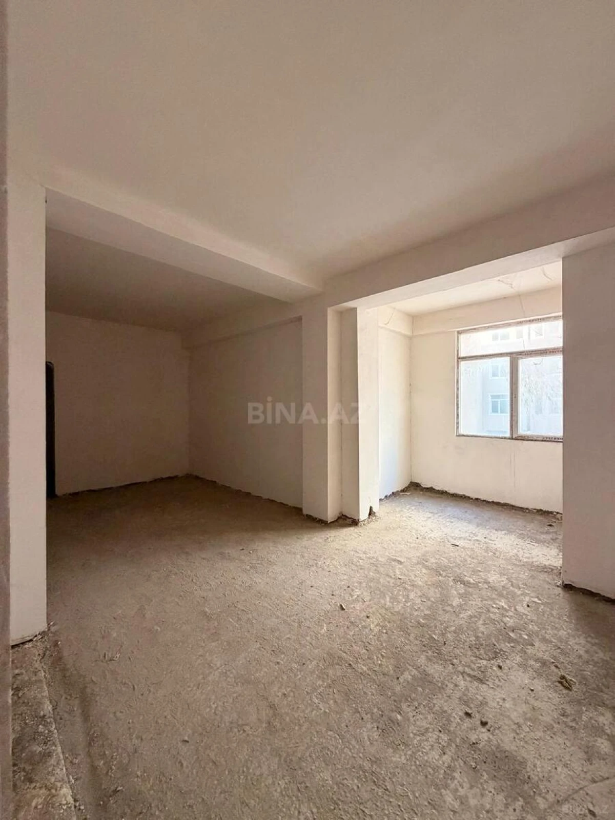 Satılır 2 otaqlı mənzil 74 m²
