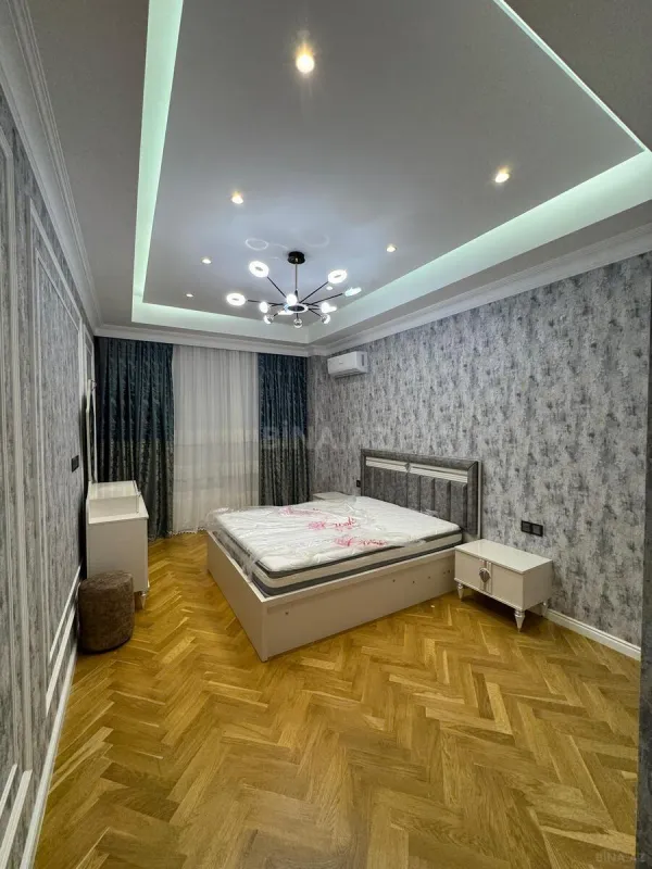 Kirayə verilir 2 otaqlı mənzil 95 m²