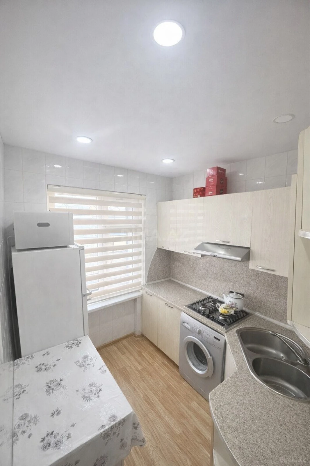 Satılır 2 otaqlı mənzil 55 m²