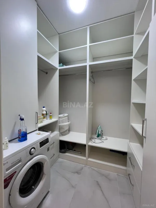 Kirayə verilir 2 otaqlı mənzil 95 m²