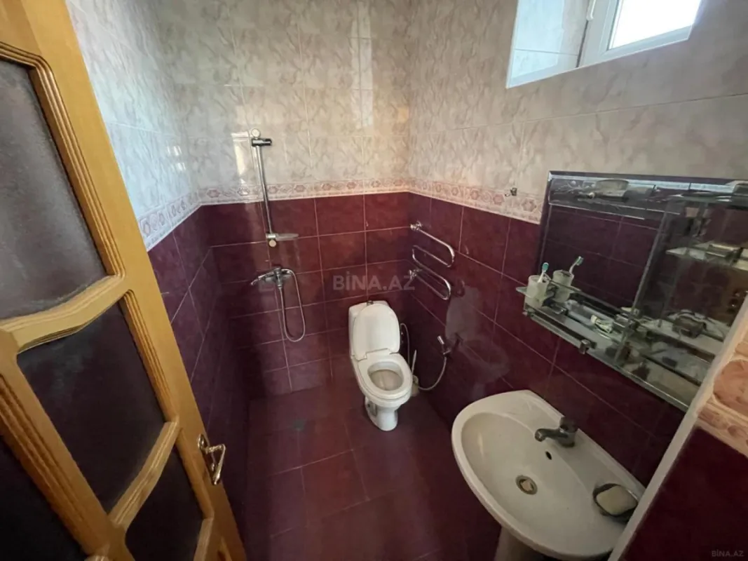 Kirayə verilir 5 otaqlı həyət evi 200 m²