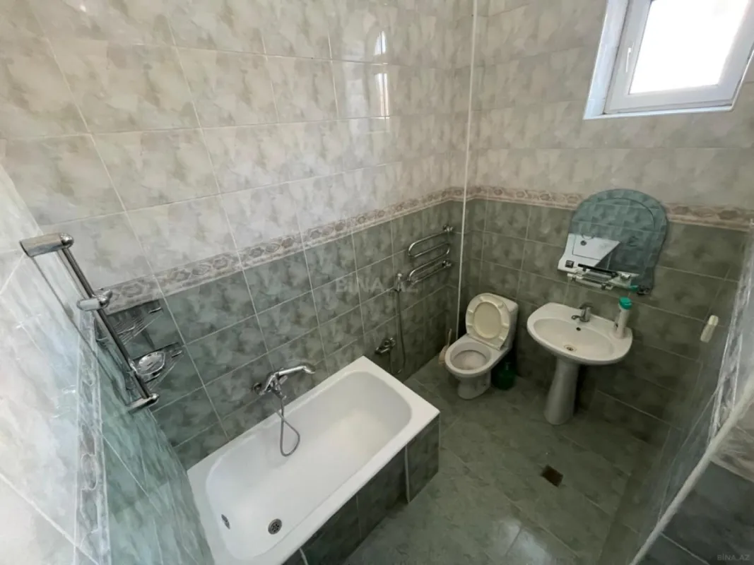 Kirayə verilir 5 otaqlı həyət evi 200 m²