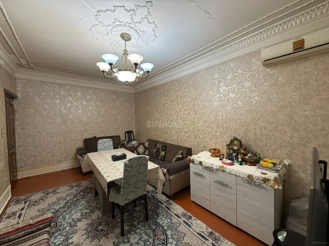 Satılır 3 otaqlı mənzil 80 m²