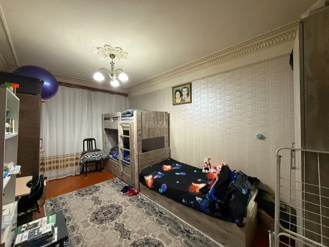 Satılır 3 otaqlı mənzil 80 m²