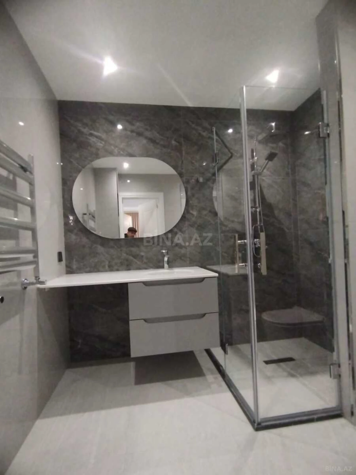 Satılır 3 otaqlı mənzil 96 m²