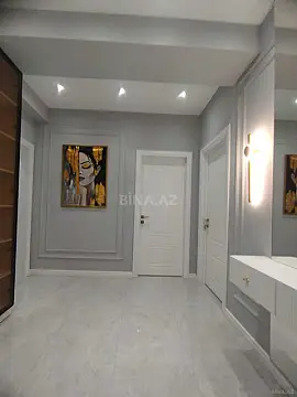 Satılır 3 otaqlı mənzil 96 m²
