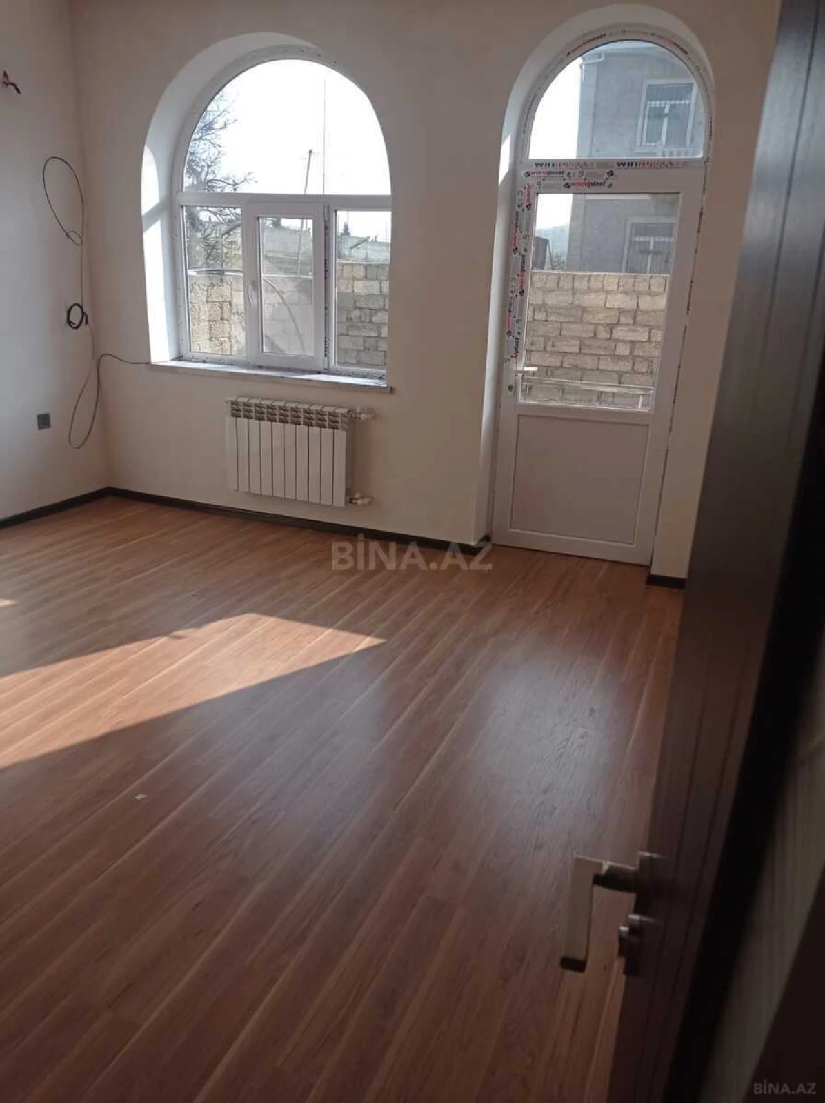 Kirayə verilir 3 otaqlı mənzil 100 m²
