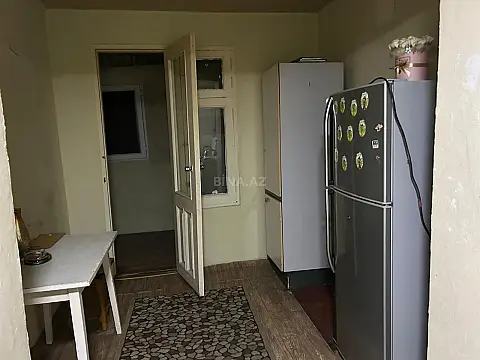 Kirayə verilir 2 otaqlı mənzil 80 m²