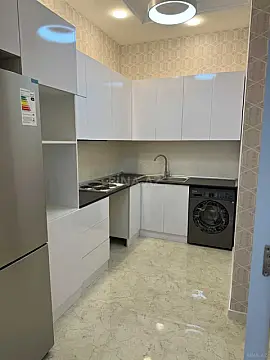 Kirayə verilir 3 otaqlı mənzil 90 m²