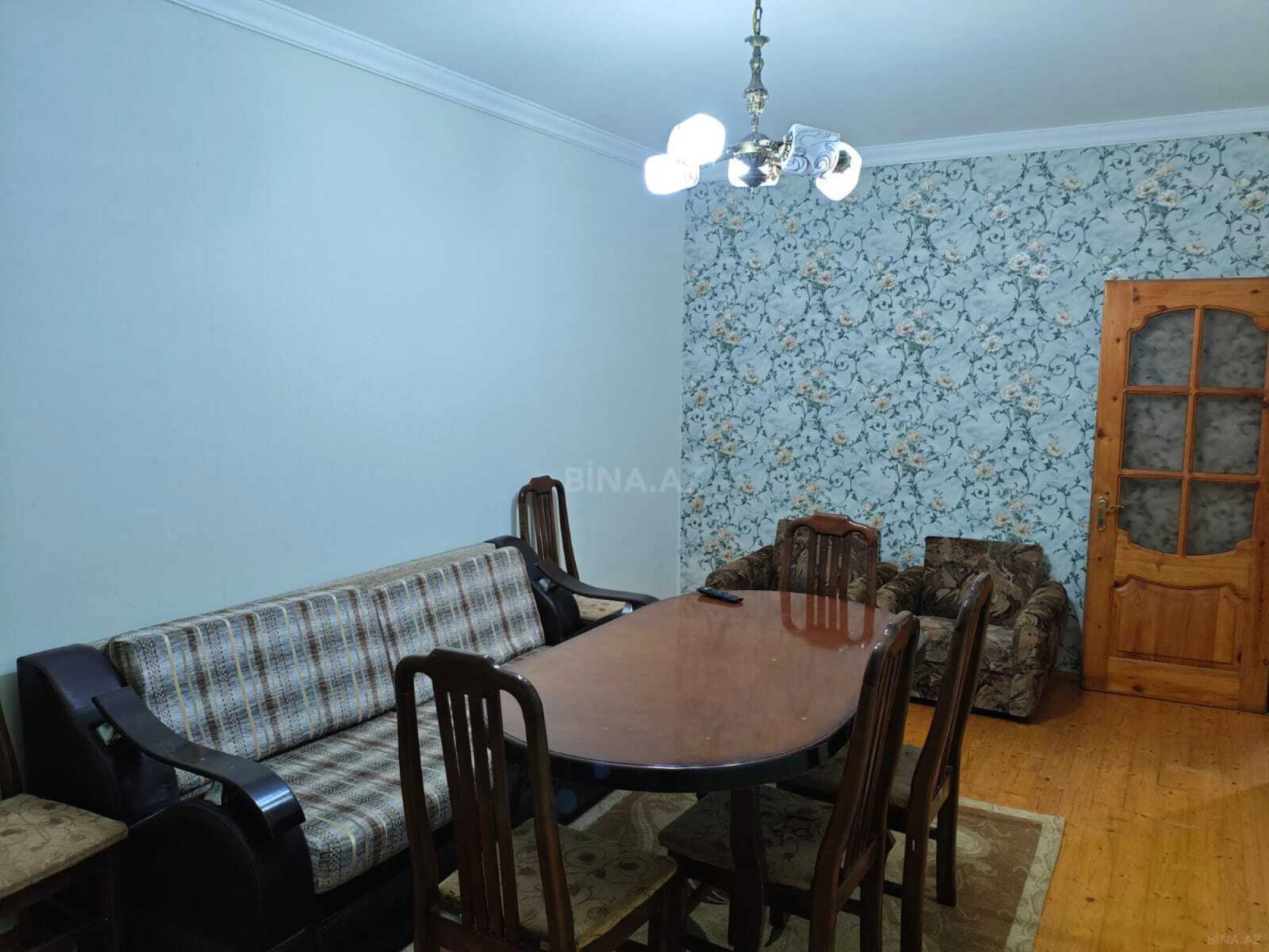 Satılır 2 otaqlı mənzil 60 m²