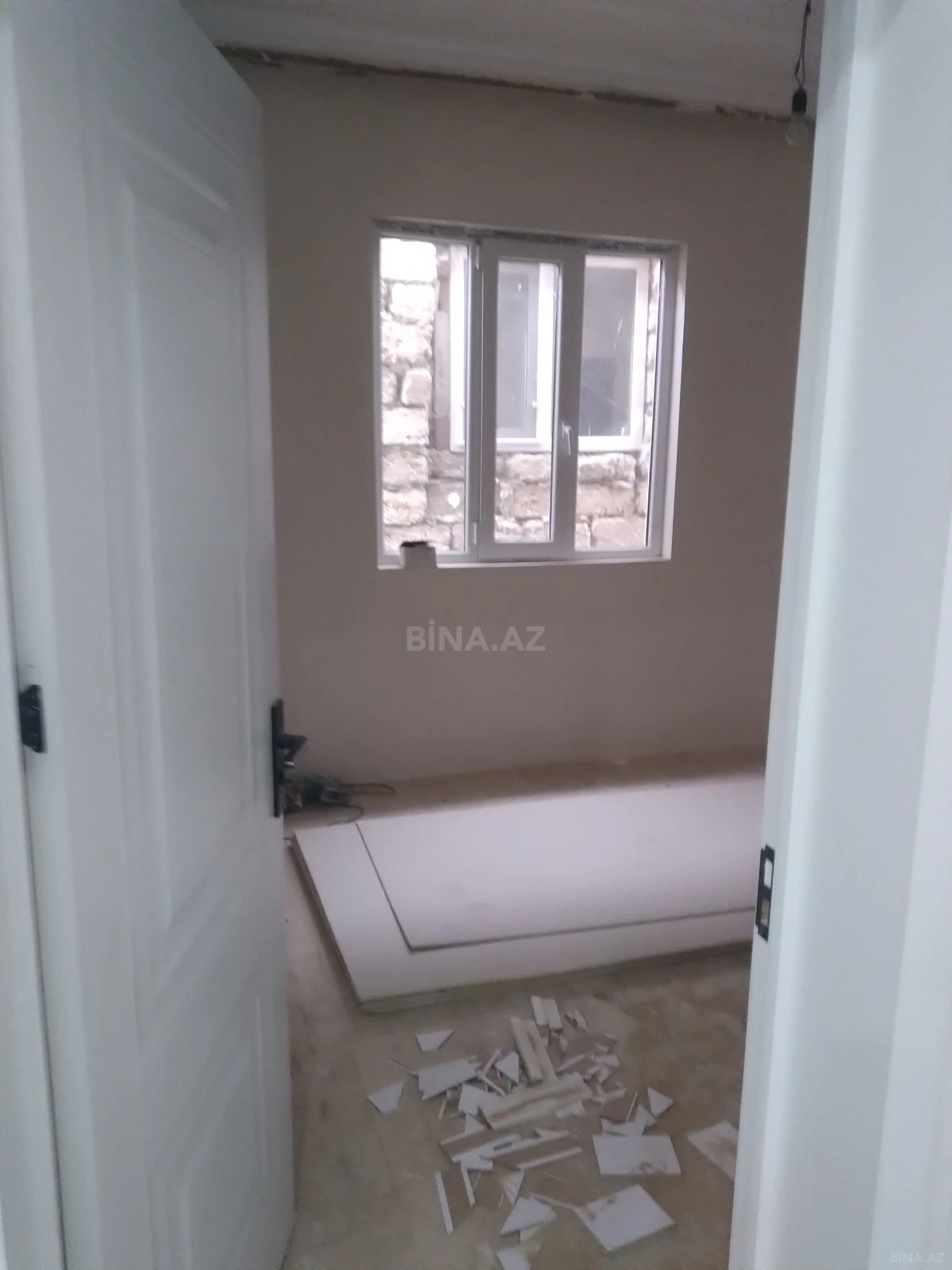 Satılır 4 otaqlı həyət evi 70 m²