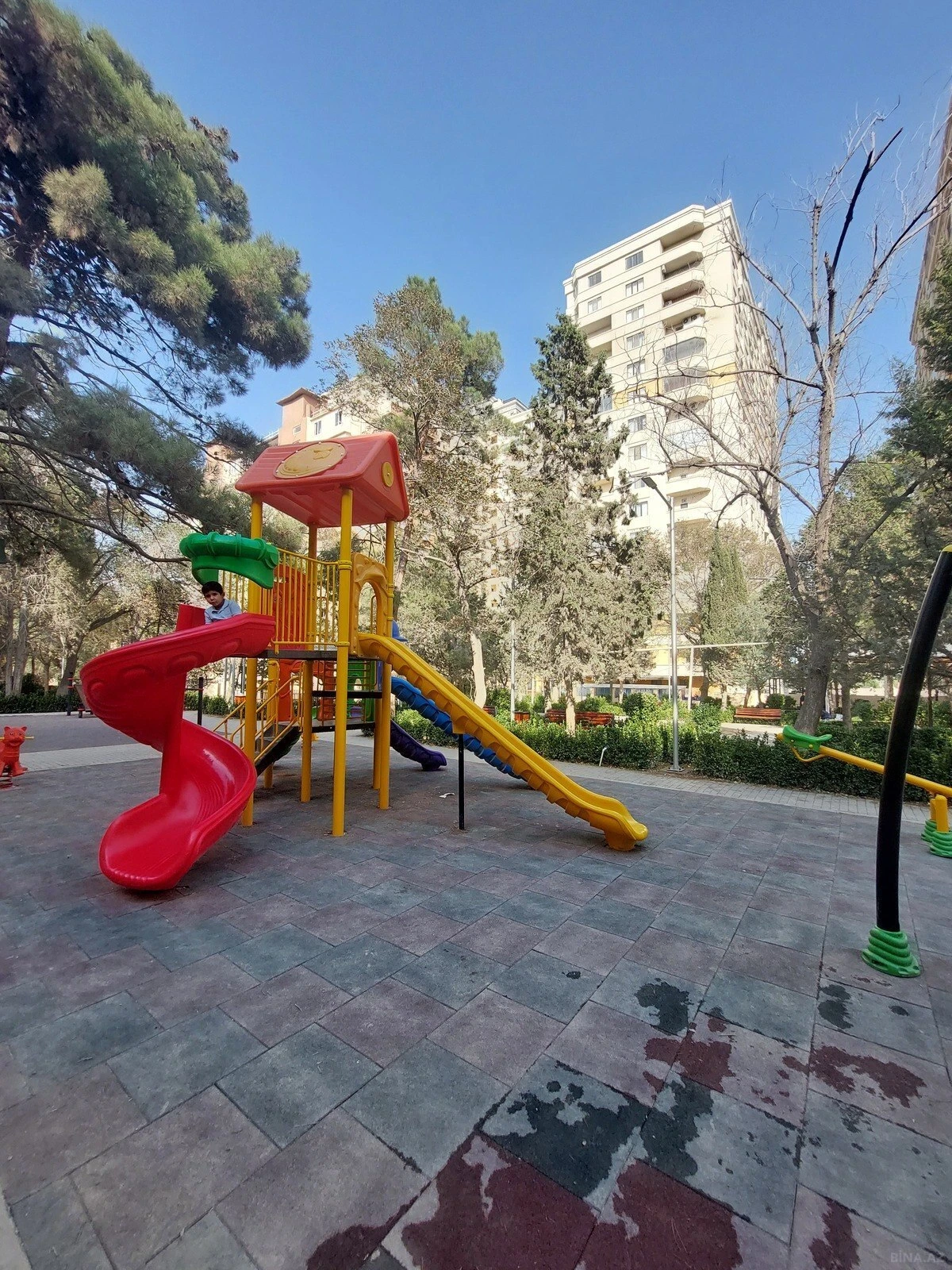 Satılır 3 otaqlı mənzil 55 m²