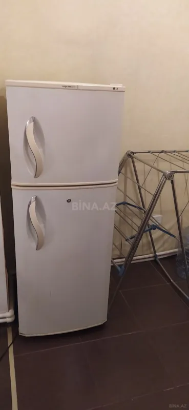 Kirayə verilir 2 otaqlı mənzil 43 m²