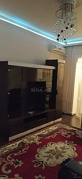 Kirayə verilir 2 otaqlı mənzil 43 m²