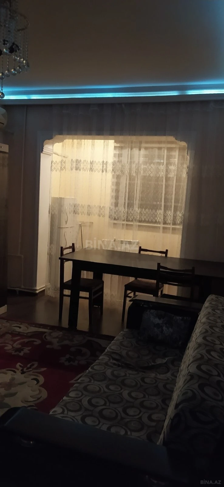 Kirayə verilir 2 otaqlı mənzil 43 m²