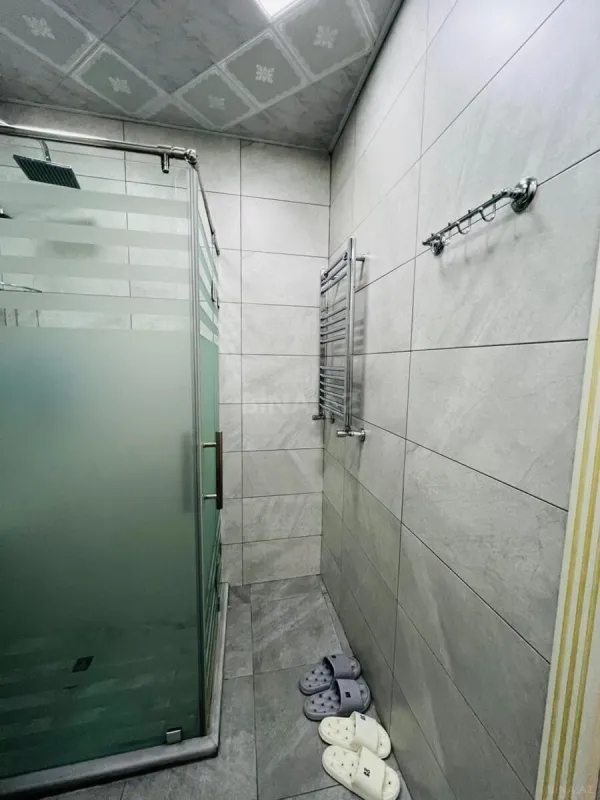 Kirayə verilir 1 otaqlı mənzil 54 m²