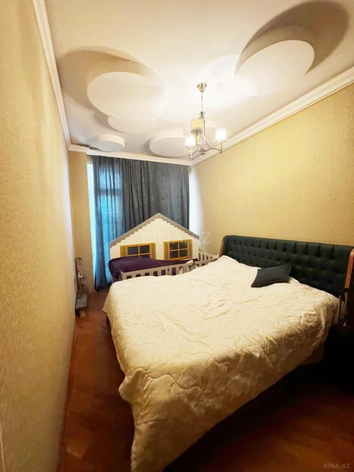 Satılır 2 otaqlı mənzil 68 m²