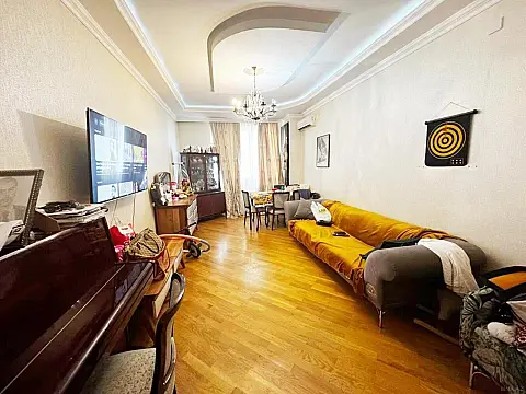 Satılır 2 otaqlı mənzil 68 m² — Bakı, Nərimanov 2 otaq 68.00 m²