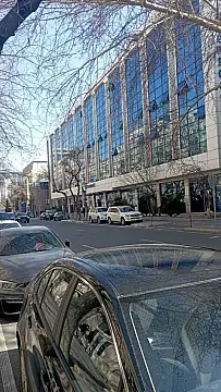 Kirayə verilir 2 otaqlı ofis 60 m²