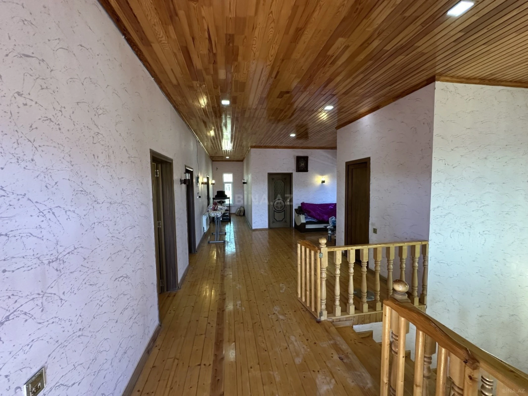 Satılır 5 otaqlı həyət evi 350 m²