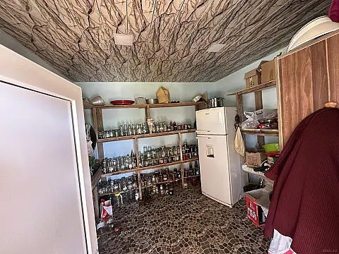 Satılır 5 otaqlı həyət evi 350 m²