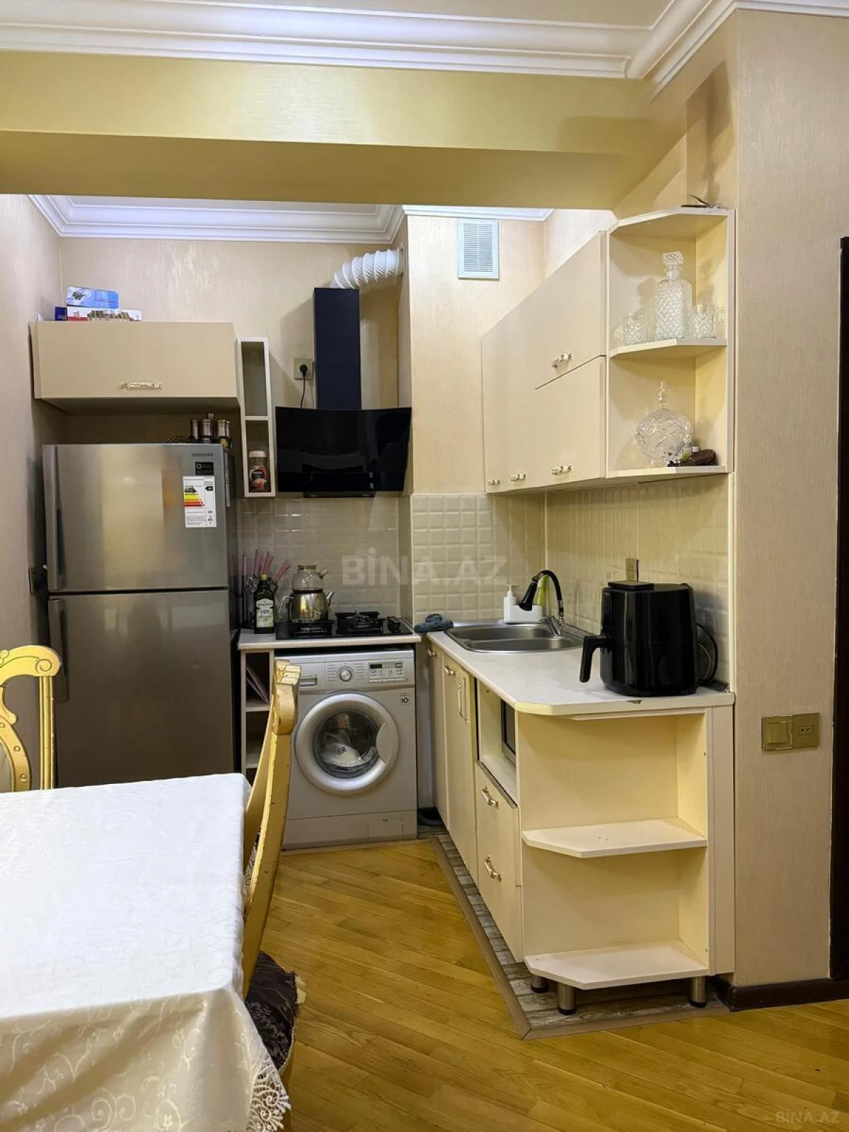 Satılır 2 otaqlı mənzil 65 m²