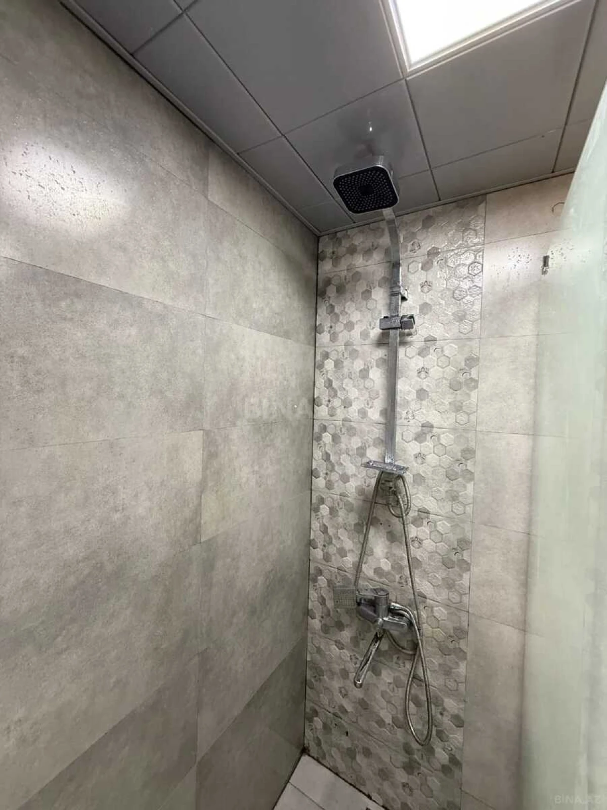 Satılır 2 otaqlı mənzil 64 m²