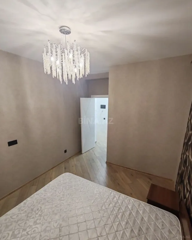 Kirayə verilir 2 otaqlı mənzil 58 m²