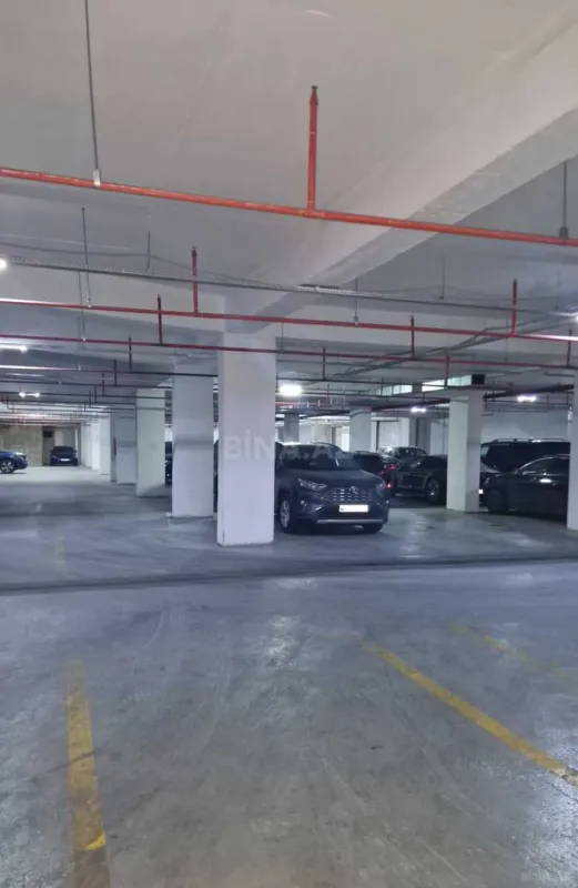 Satılır 3 otaqlı mənzil 107 m²