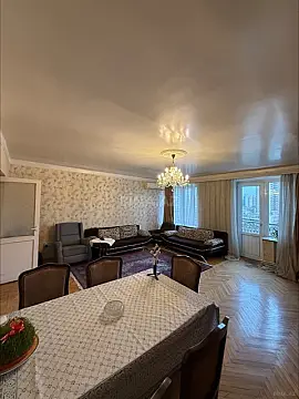 Satılır 3 otaqlı mənzil 110 m²