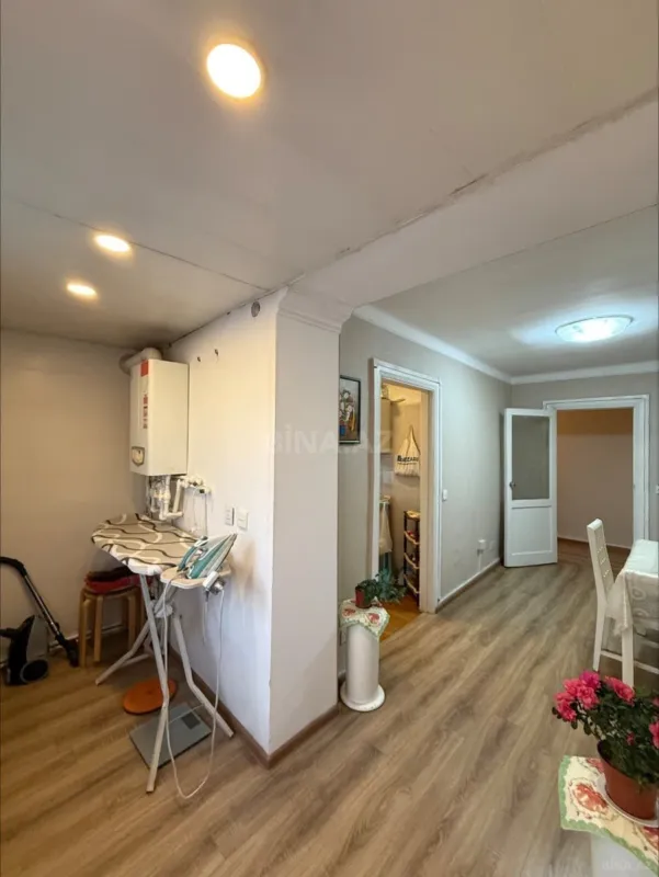Satılır 3 otaqlı mənzil 110 m²