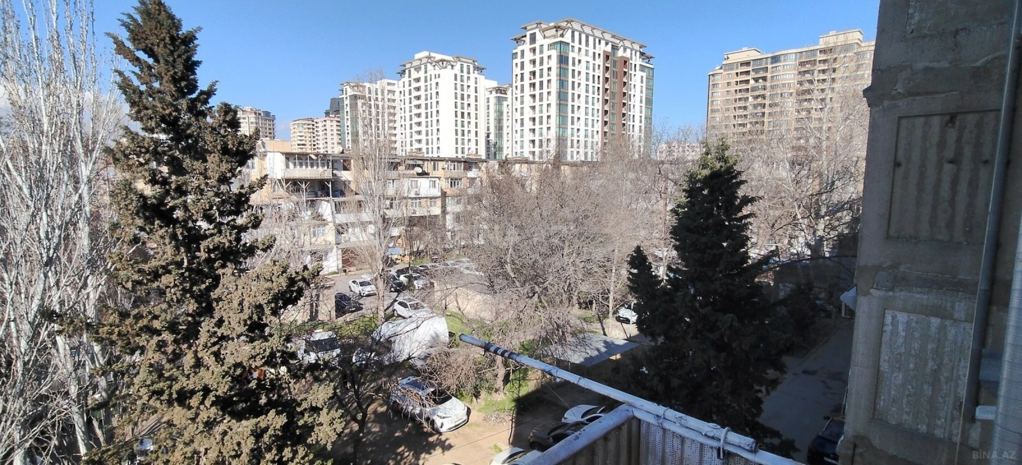 Kirayə verilir 2 otaqlı mənzil 40 m²