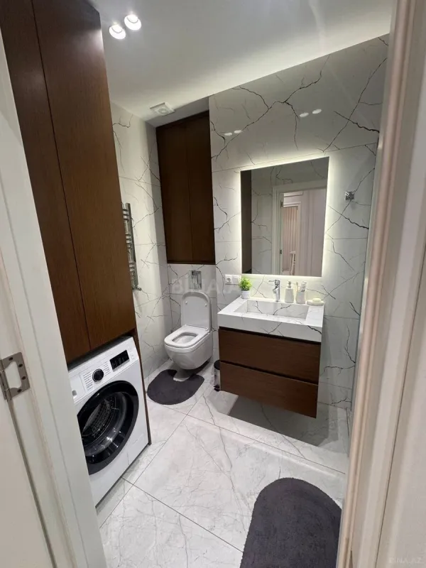 Kirayə verilir 2 otaqlı mənzil 90 m²