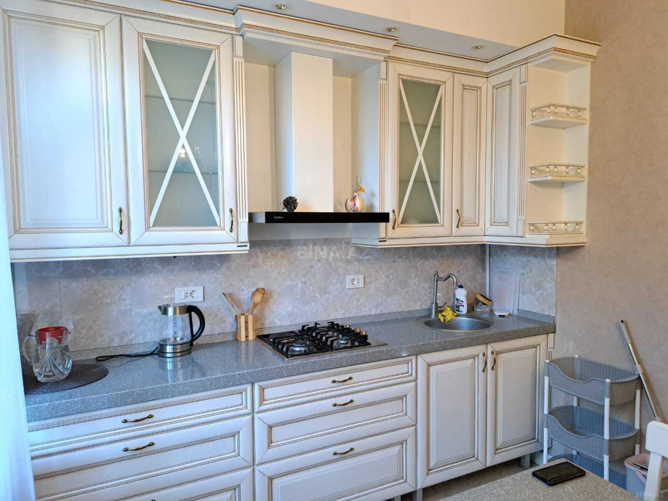 Kirayə verilir 3 otaqlı mənzil 80 m²