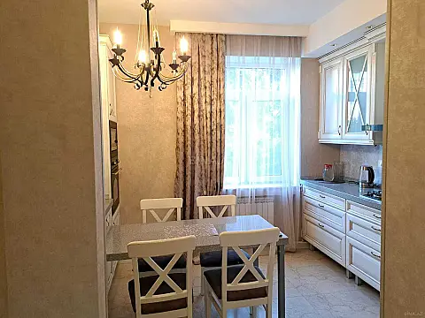 Kirayə verilir 3 otaqlı mənzil 80 m²